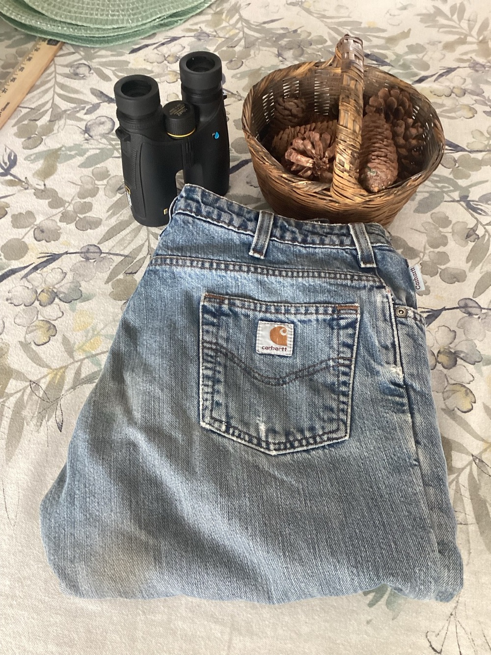 Vintage Carhartt Women’s Flannel Lined Blue Denim Jeans Size 6x30.5”